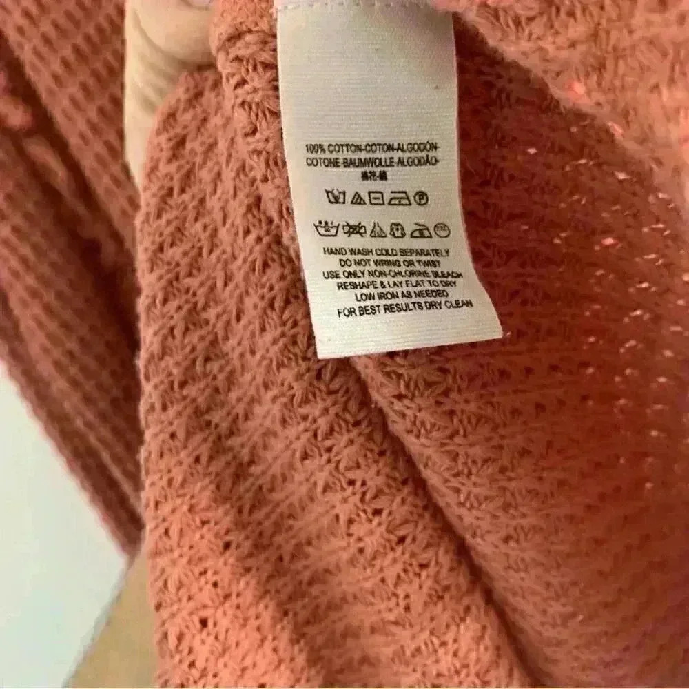 Free People Sunrise Cold Shoulder Sweater sz xs - Picture 6 of 9
